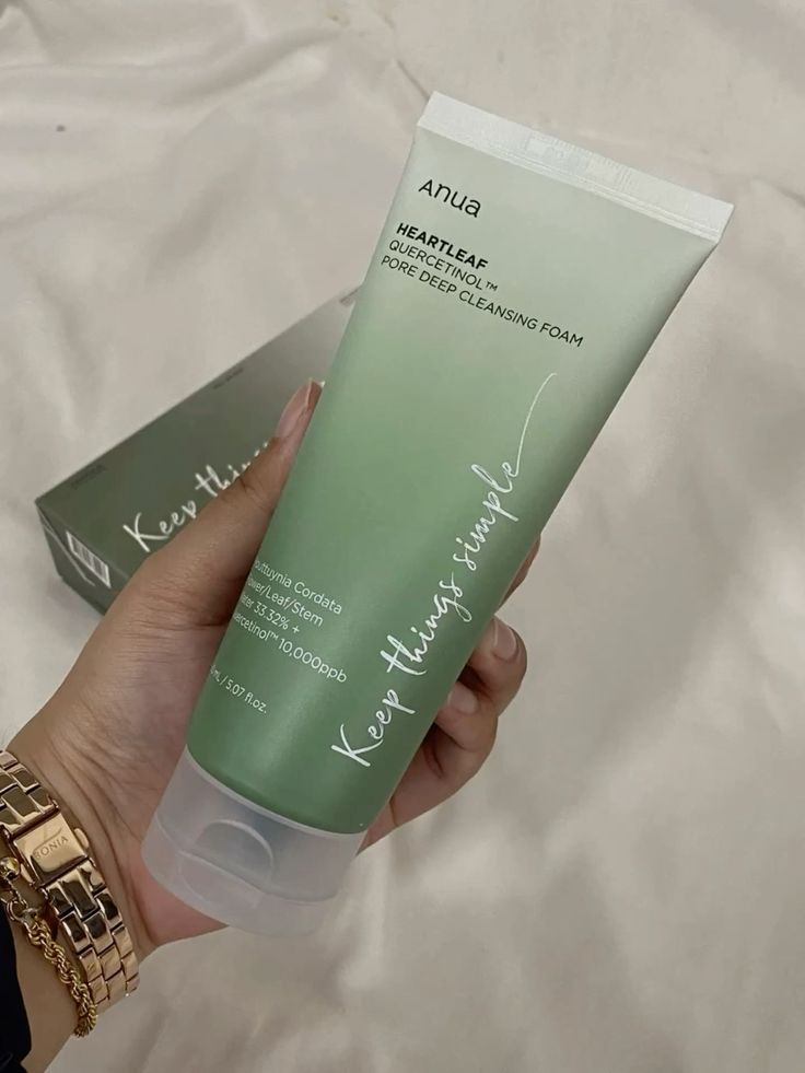 Anua Heartleaf Quercetinol Pore Deep Cleansing Foam 150Ml