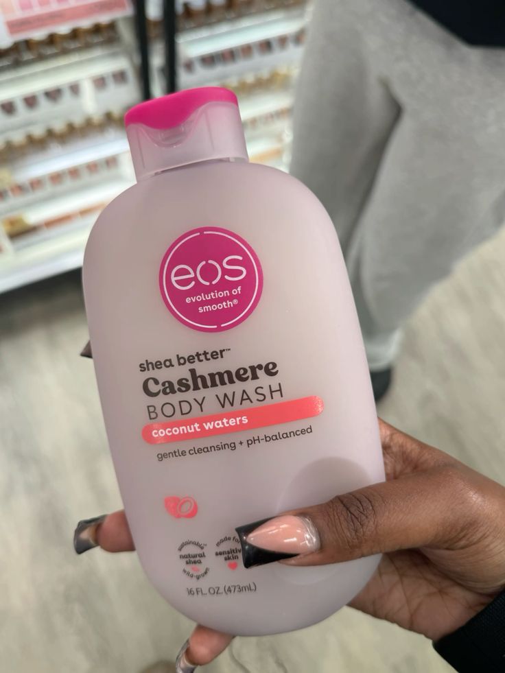 Eos Shea Better Cashmere Coconut Waters Body Wash 473Ml